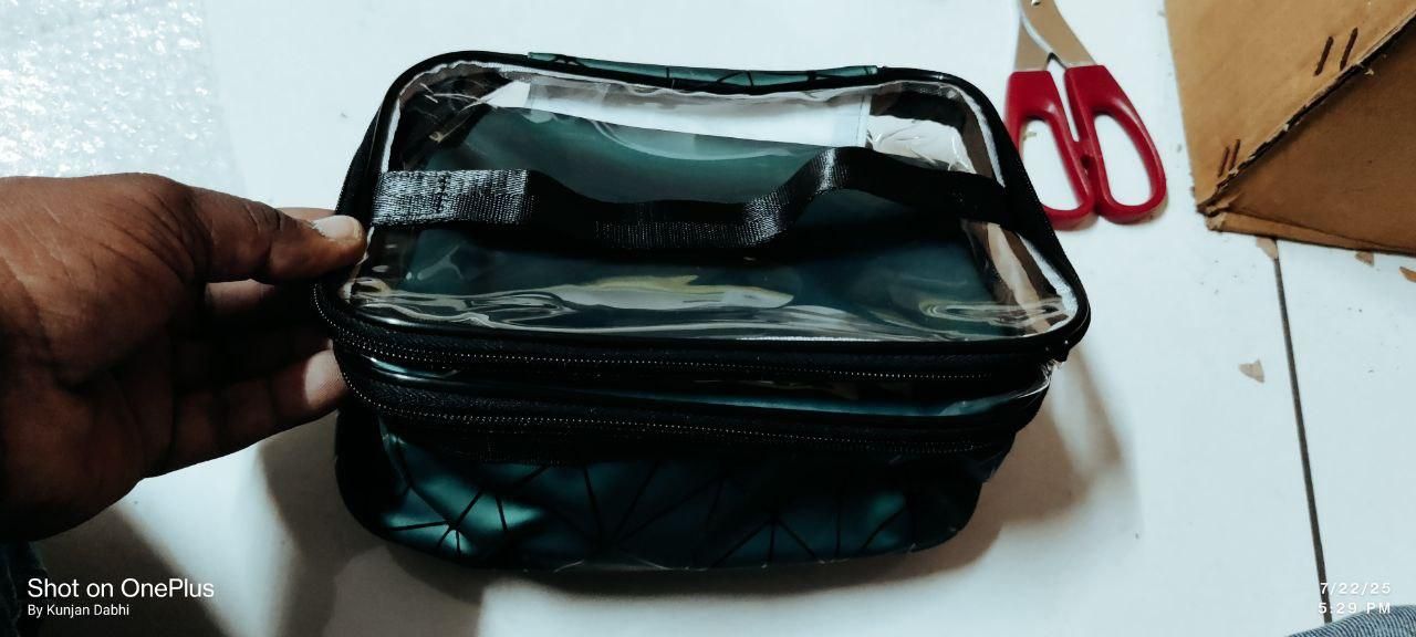 Shopclone 2-Layer Toiletry Bag